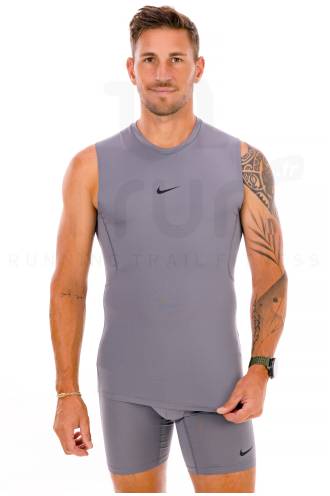 Nike Pro M 