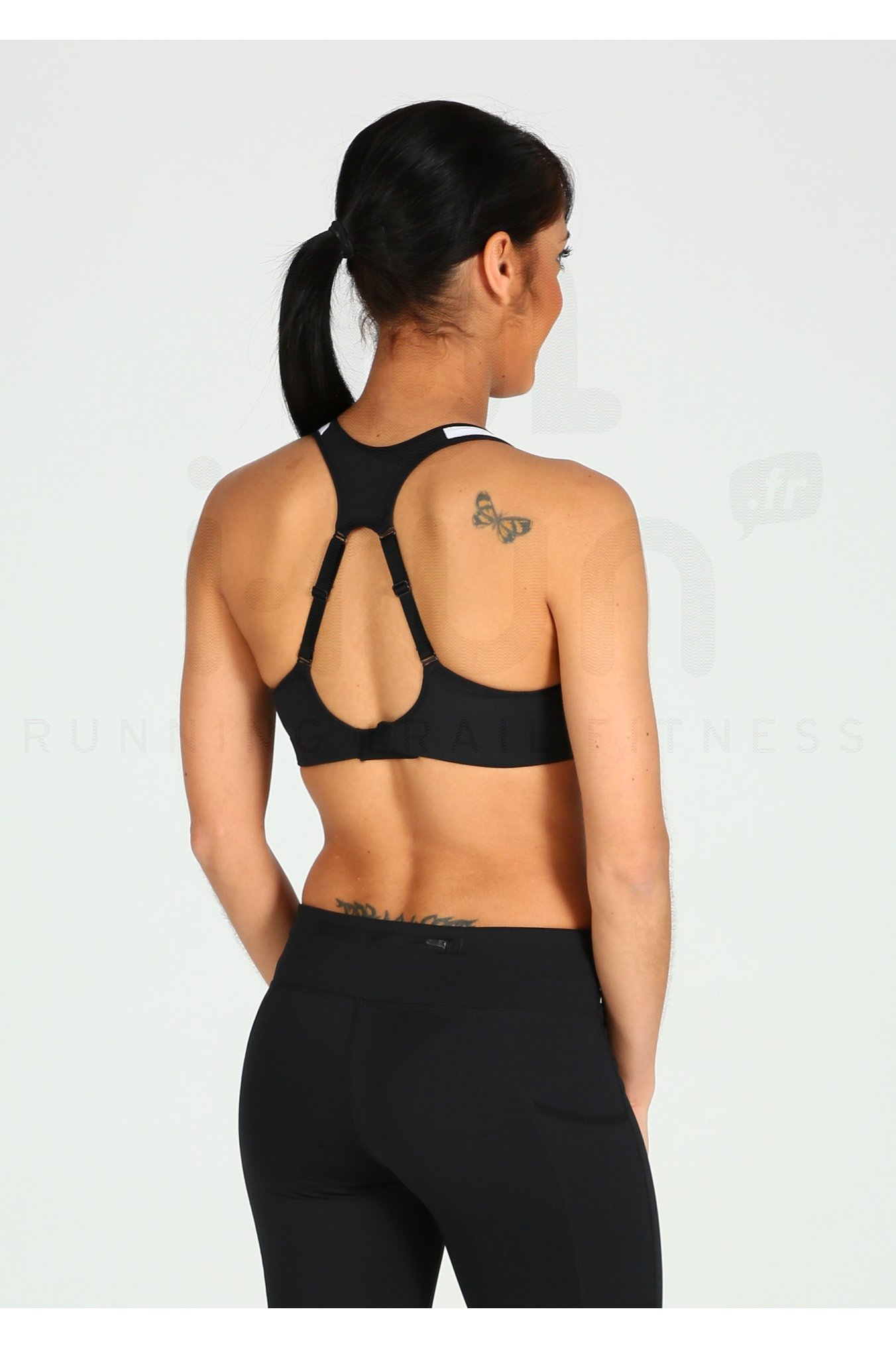 Nike Pro Rival 