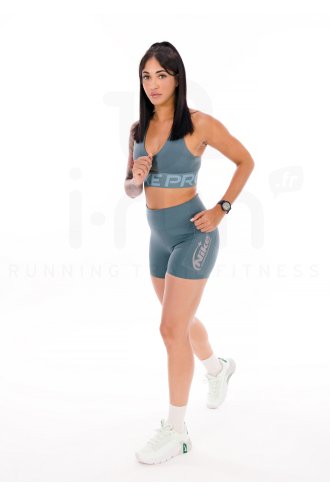 Nike Pro Sculpt 