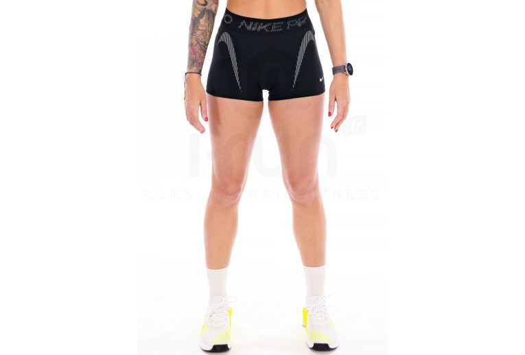 Nike Pro