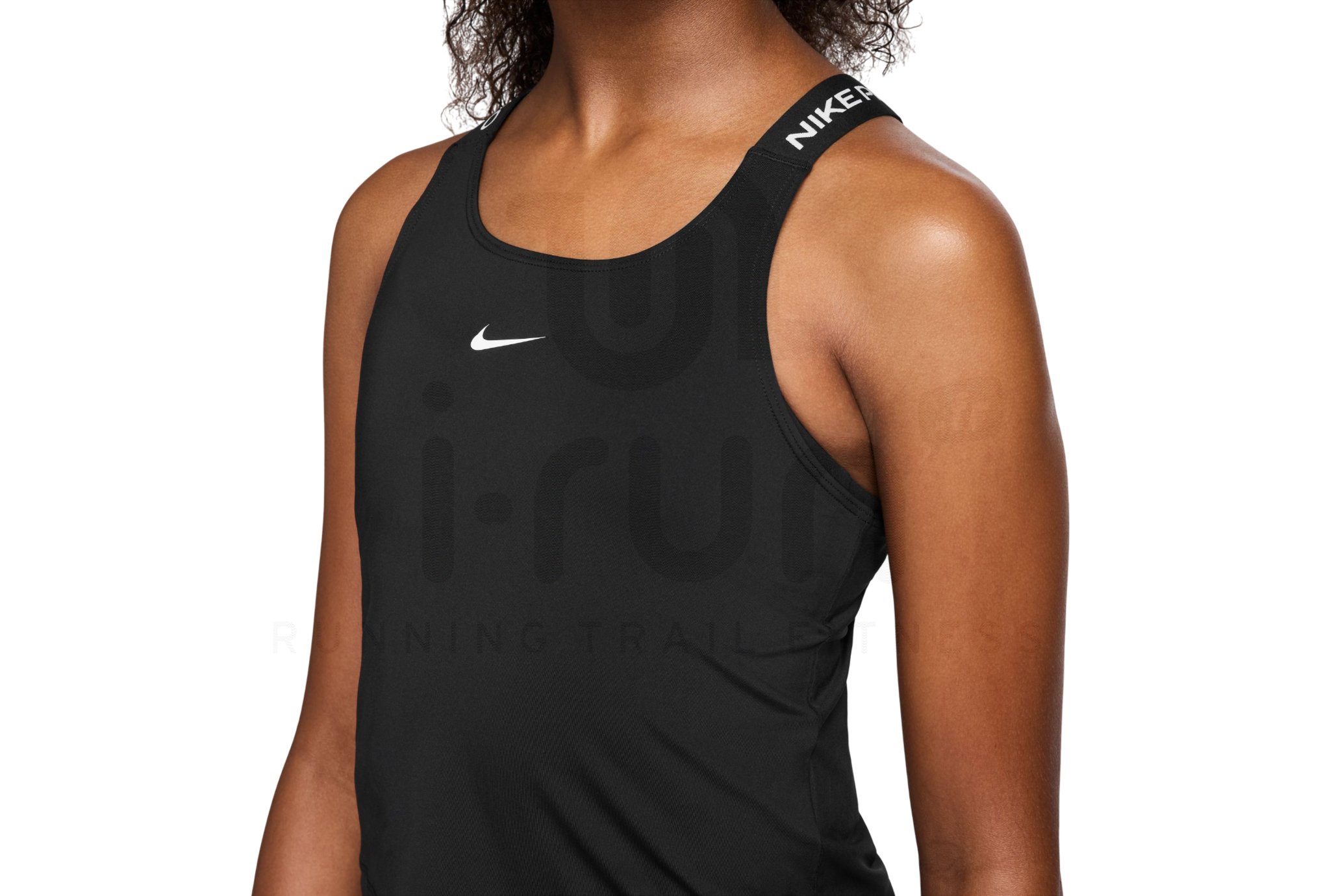 Nike Pro