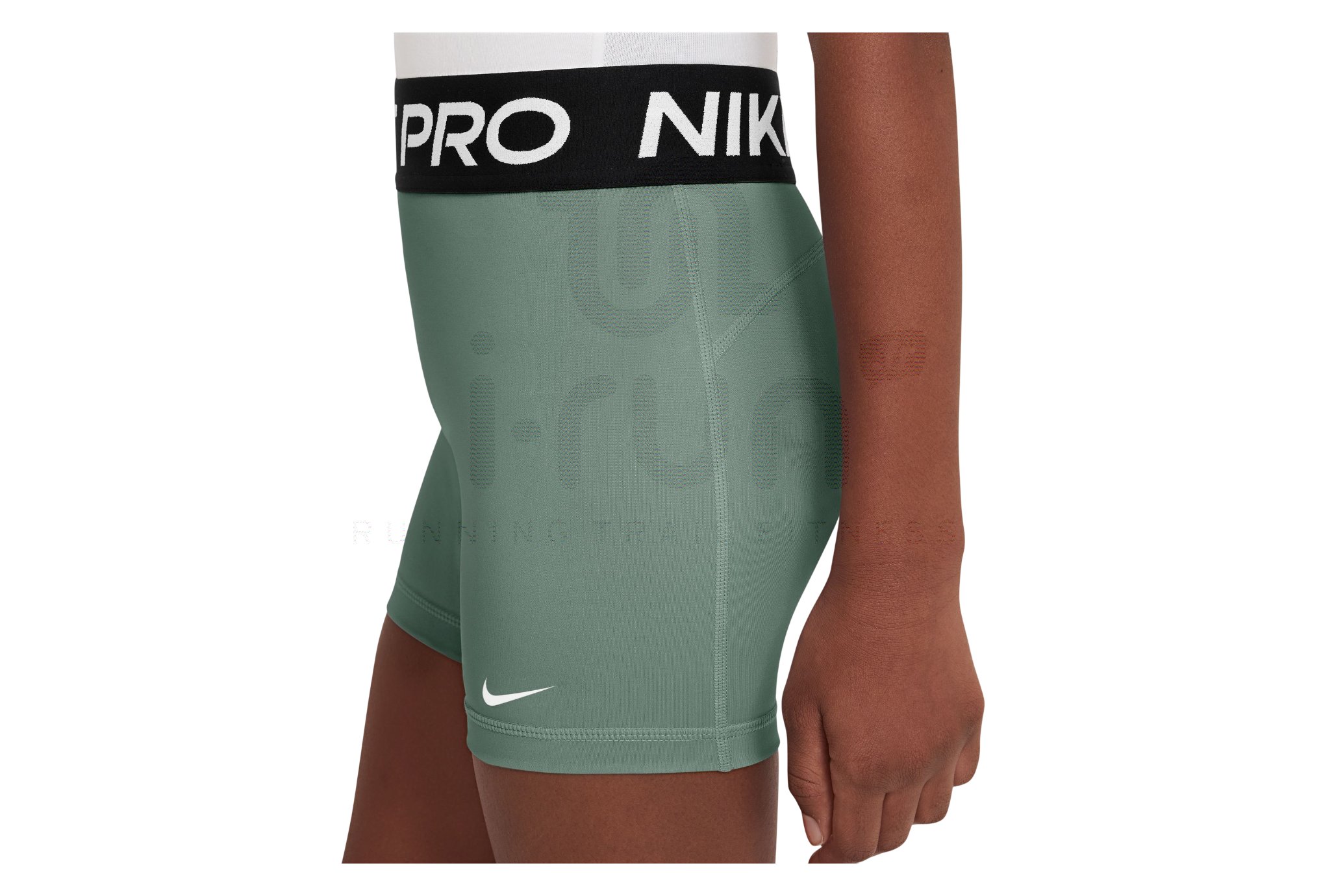 Nike Pro