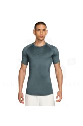 Nike Pro