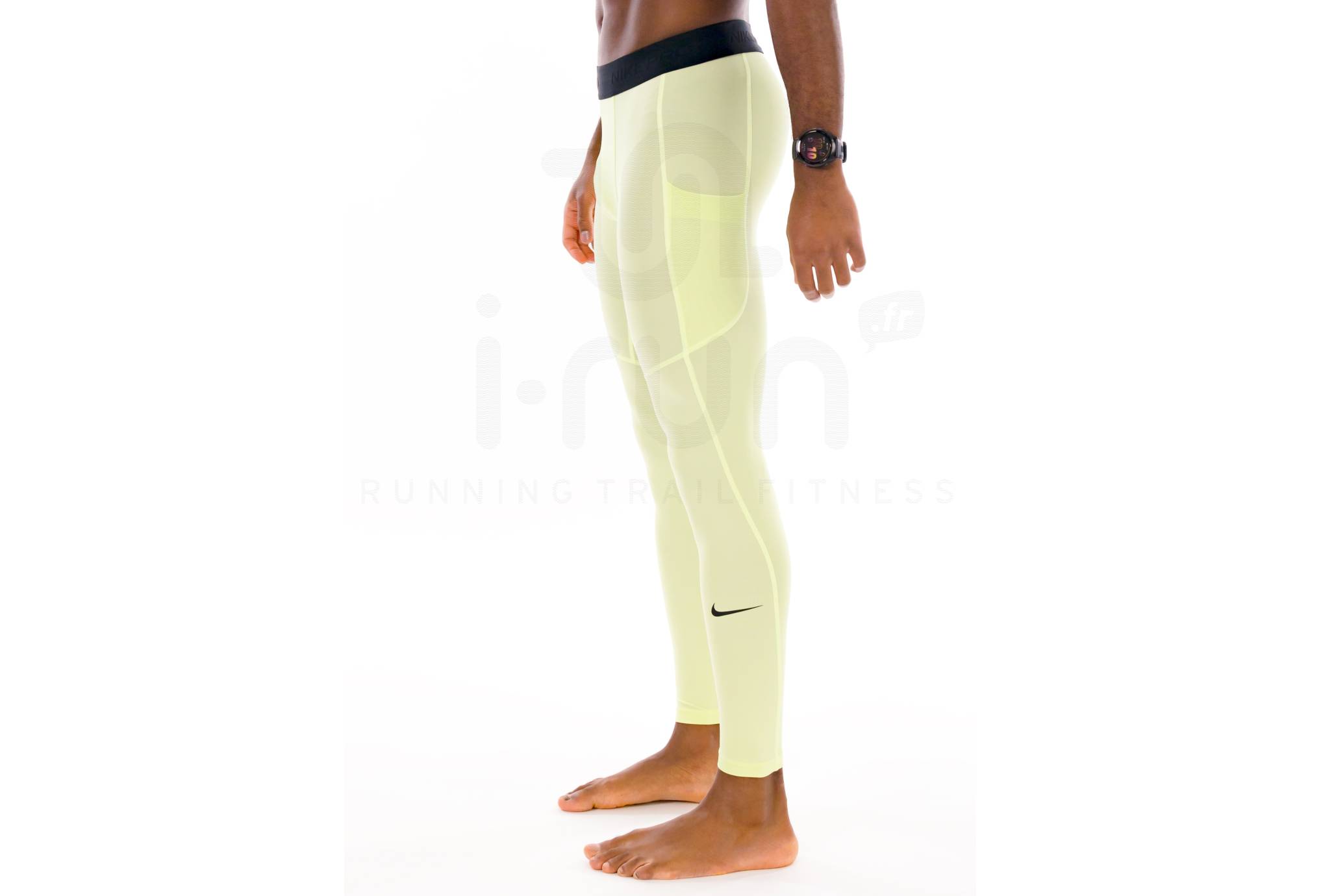 Nike Pro M