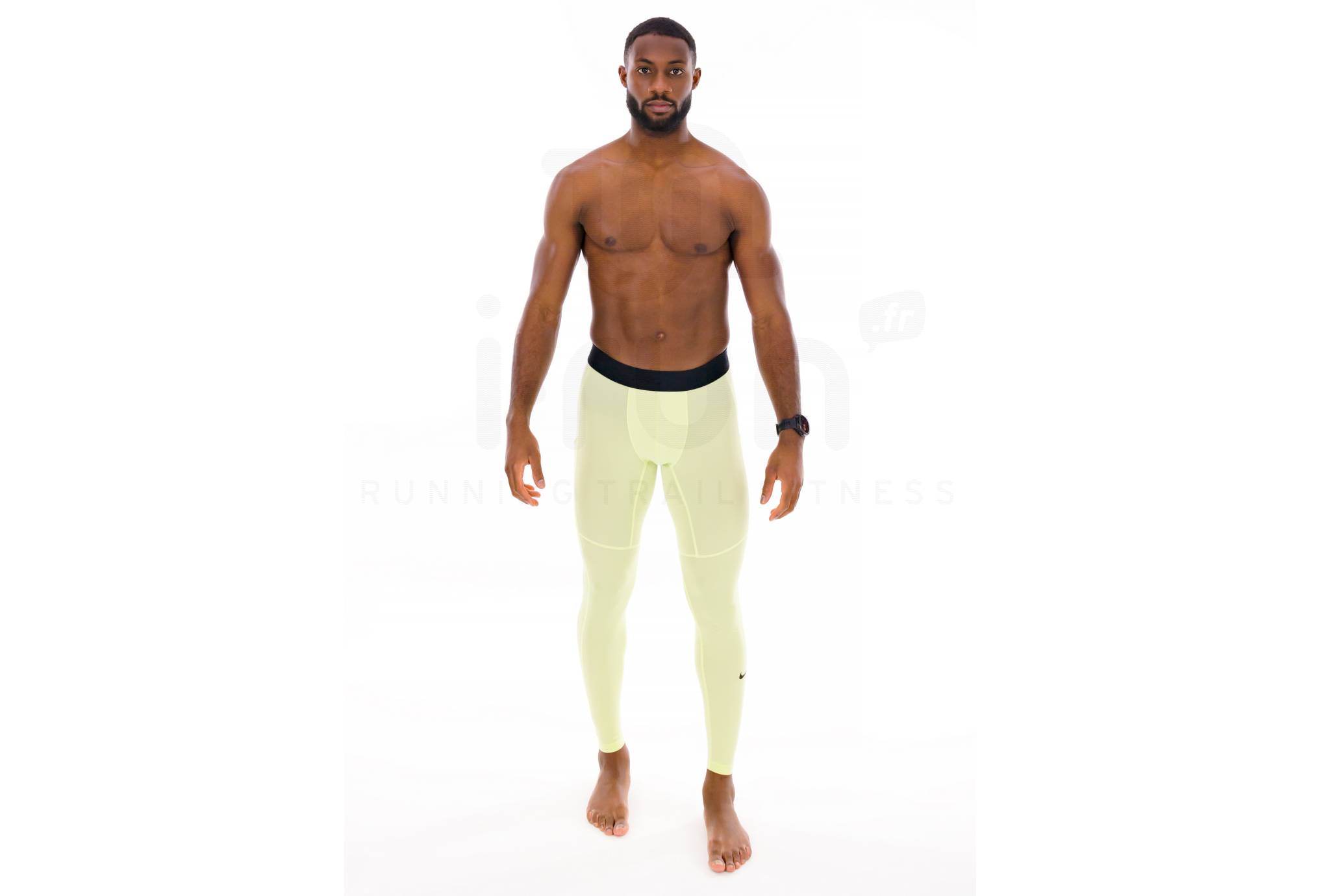 Nike Pro M