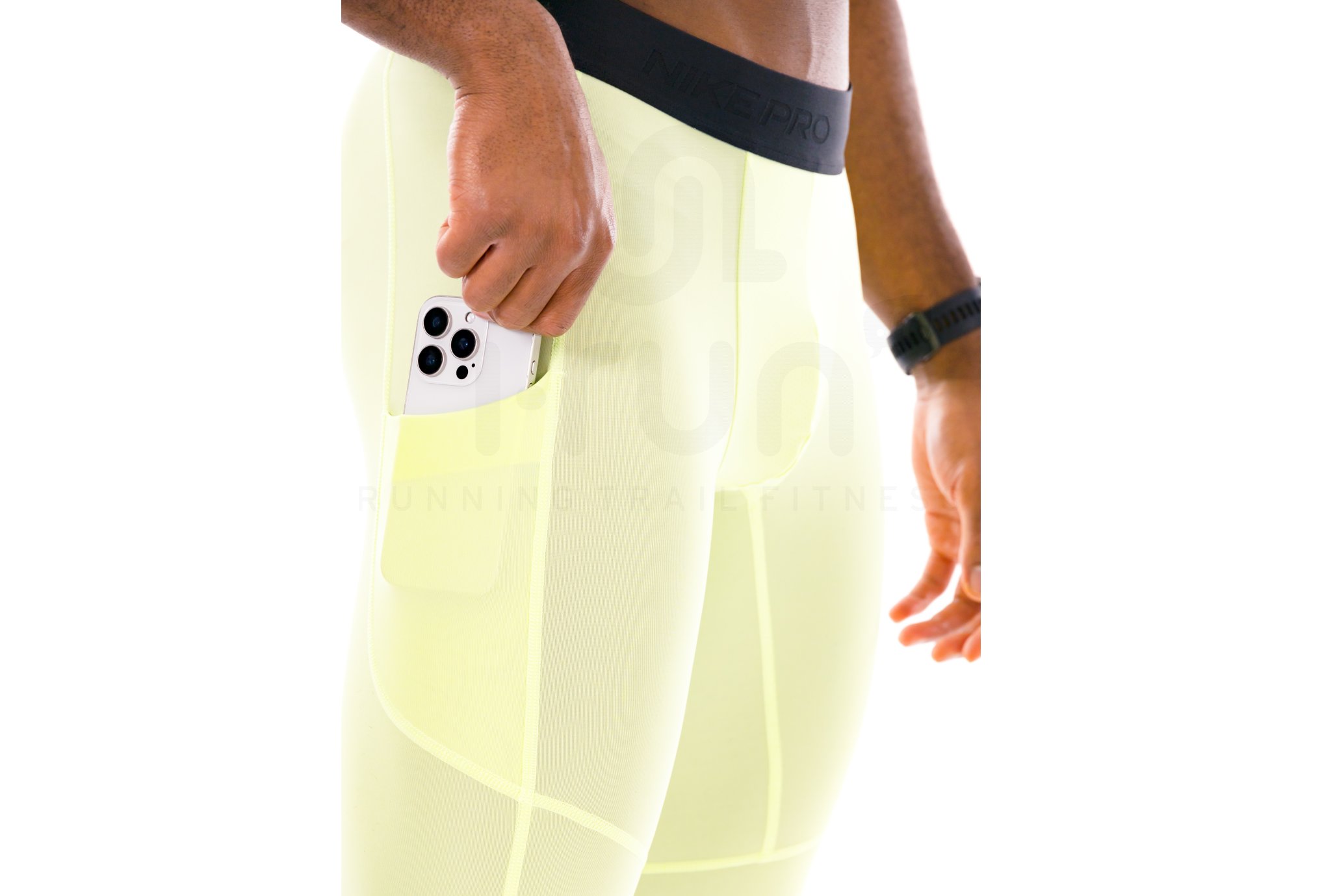 Nike Pro M