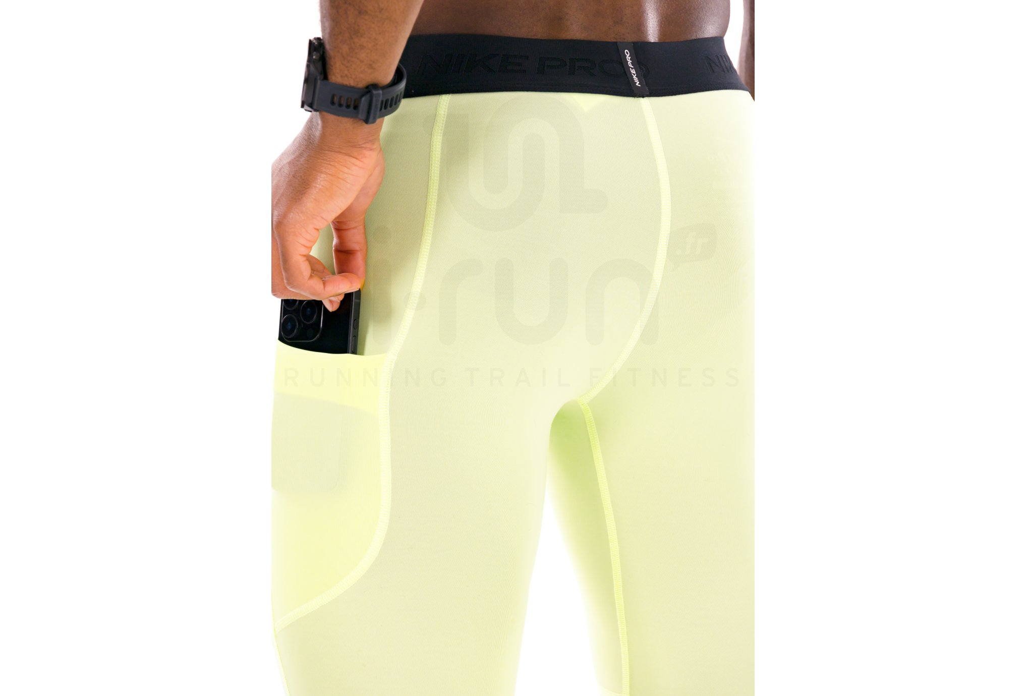 Nike Pro M