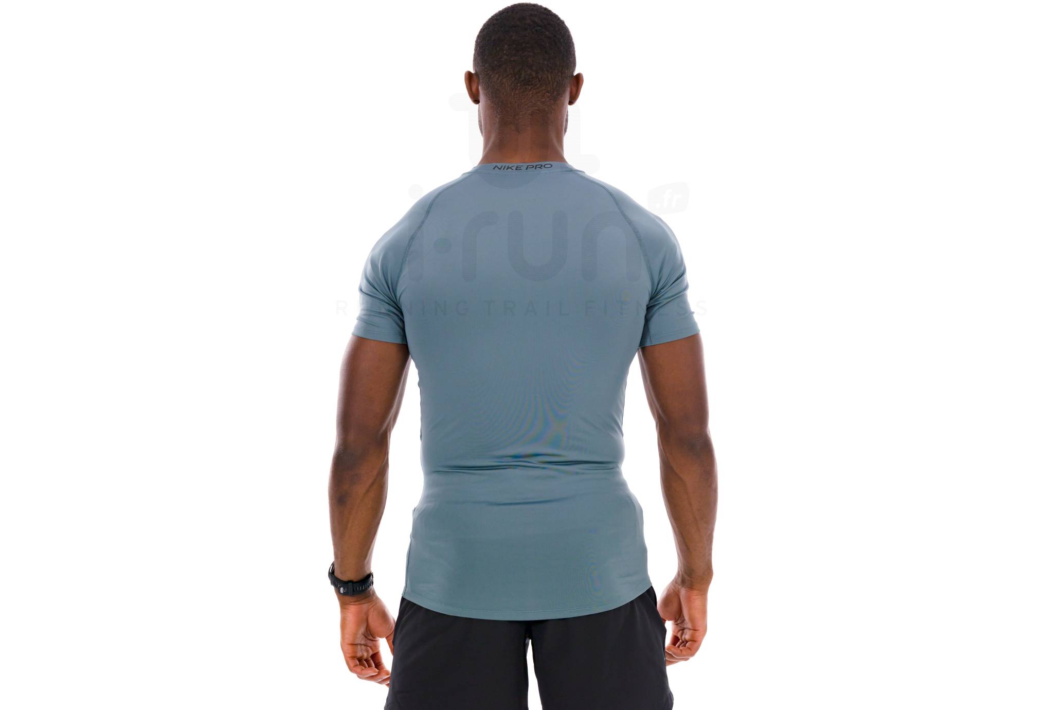 Nike Pro M
