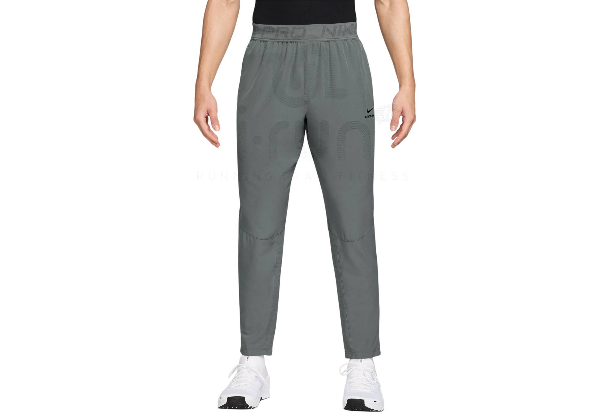 Nike Pro