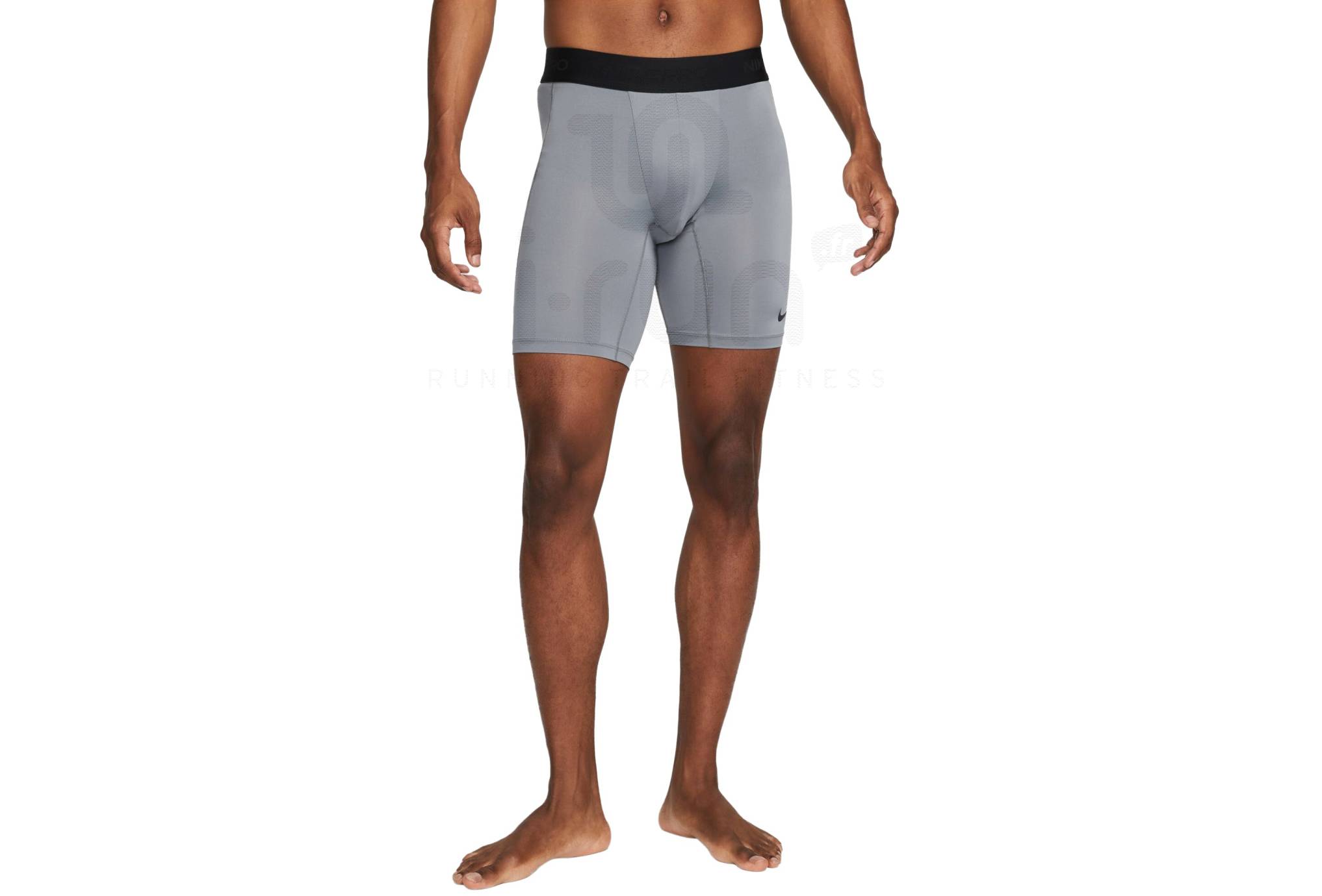 Nike Pro