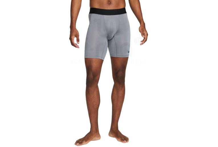 Nike Pro