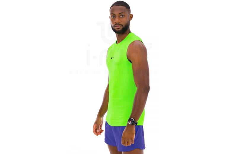 Nike Pro M