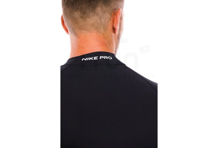 Nike Pro M