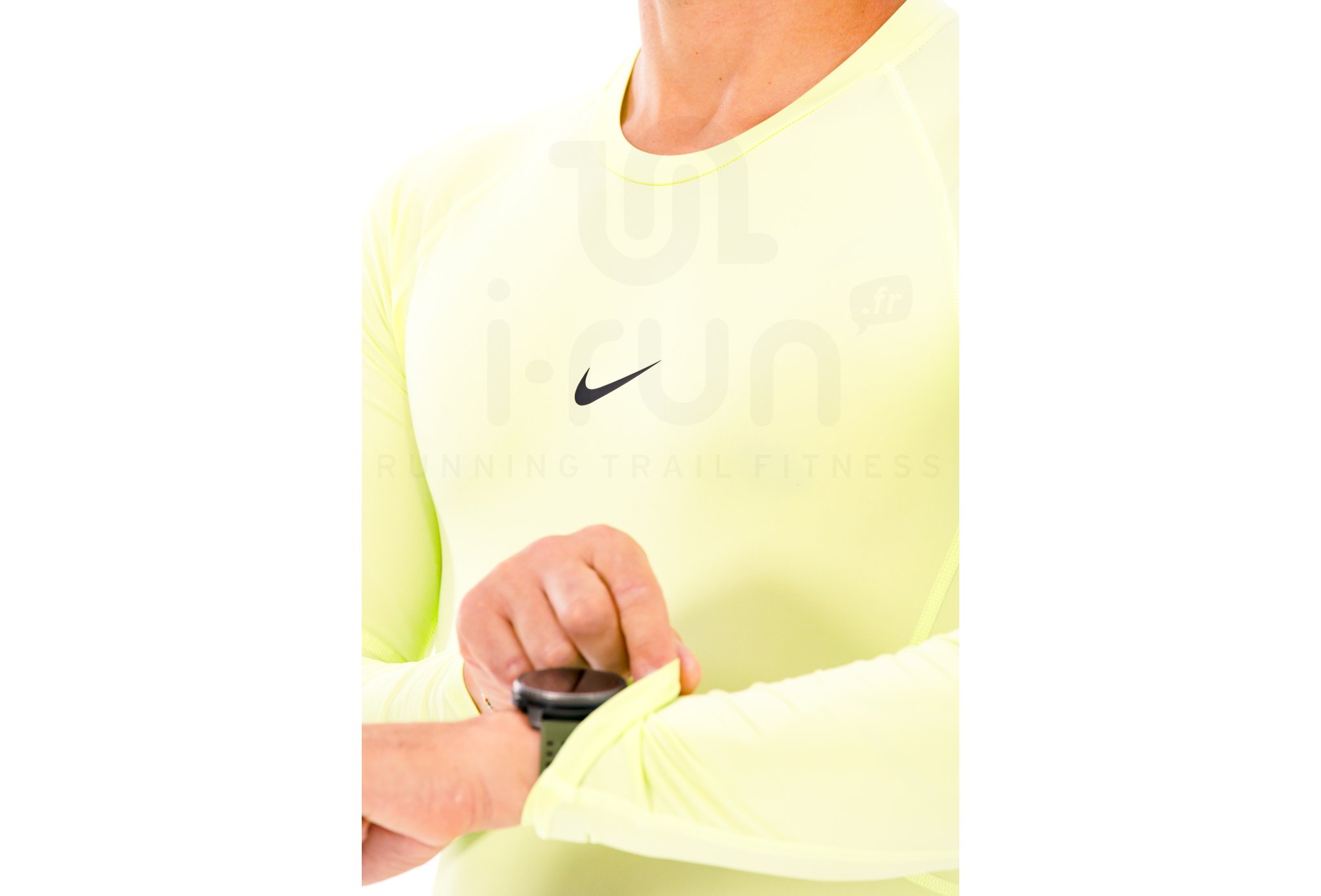 Nike Pro M
