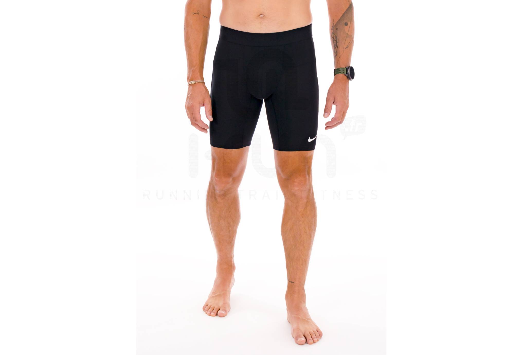 Nike Pro M