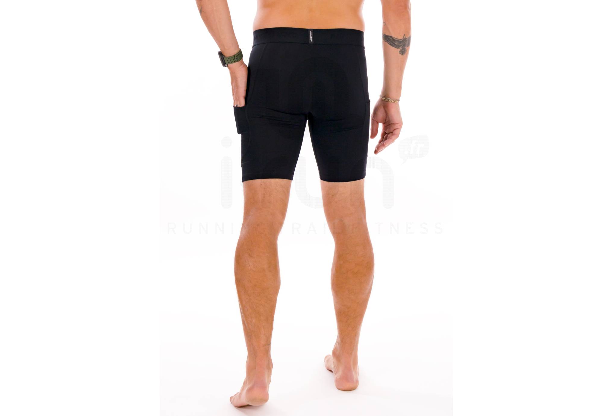 Nike Pro M