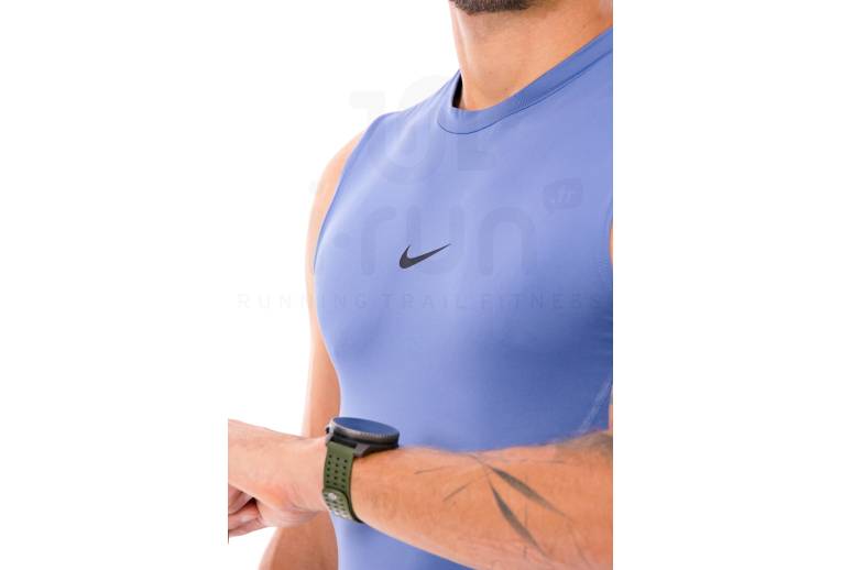 Nike Pro