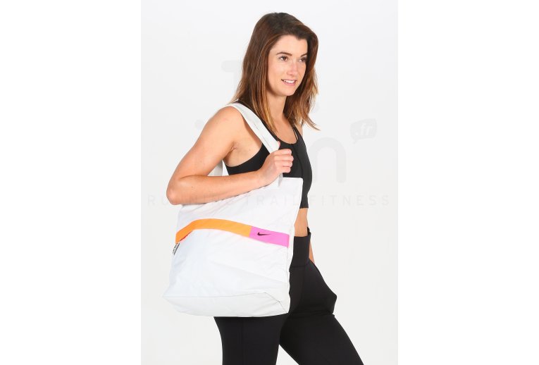 Nike Radiate Sunrise W 