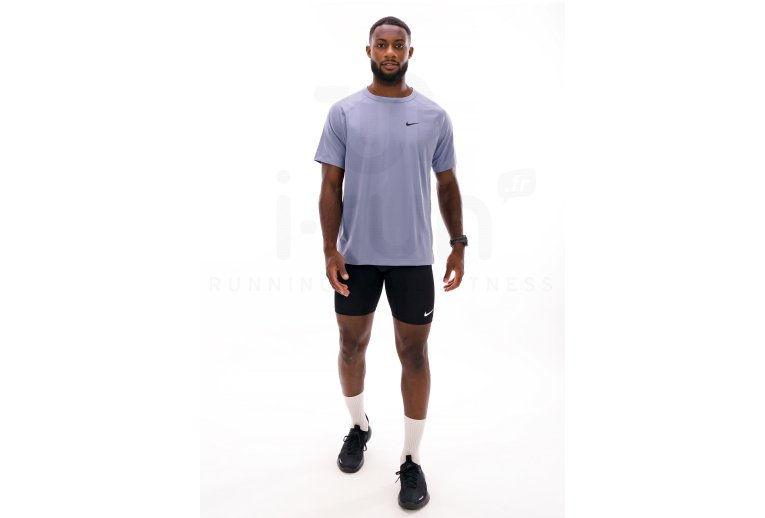 Nike Ready M