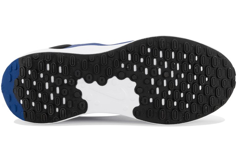 Nike Revolution 7 