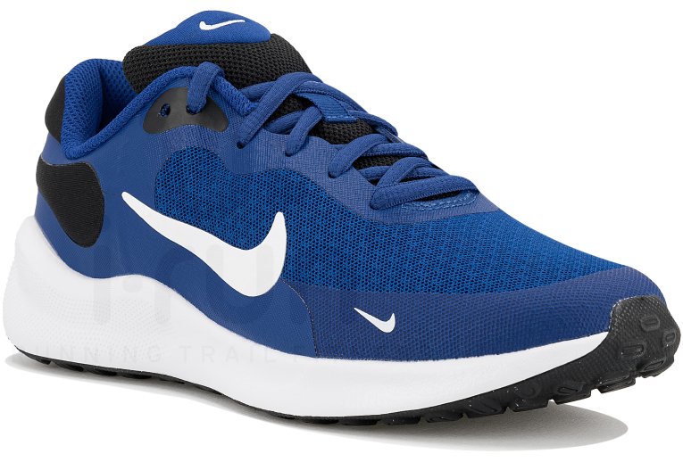 Nike Revolution 7 