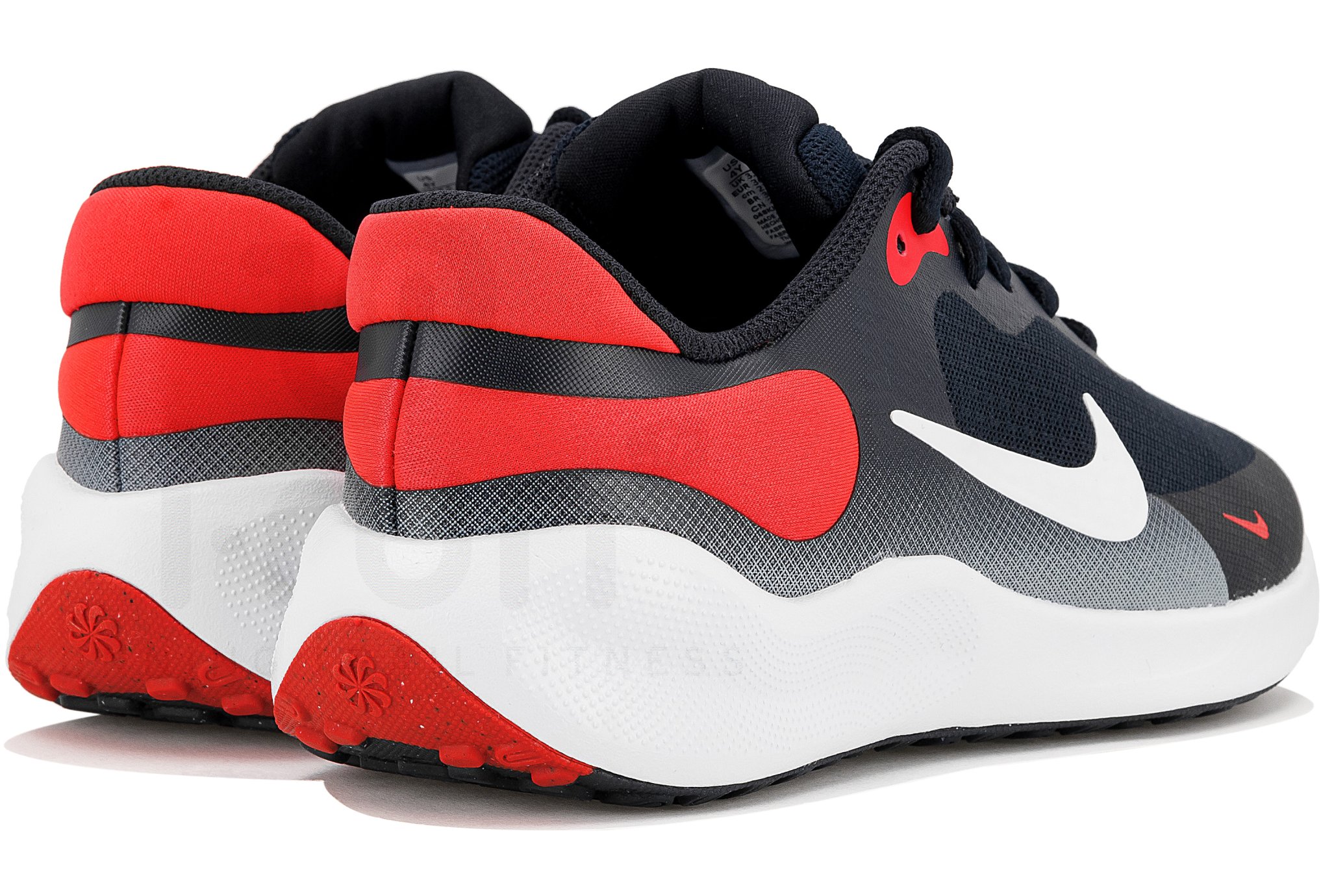 Nike Revolution 7