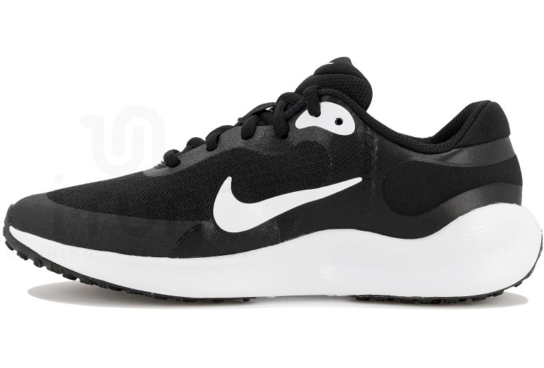 Nike Revolution 7