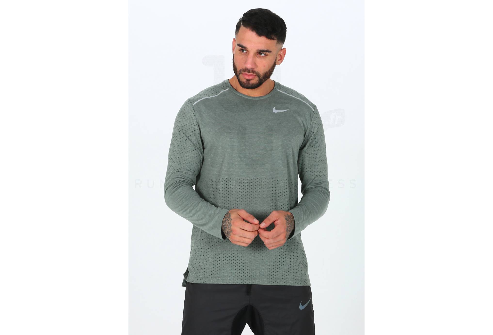 Nike camiseta manga larga Rise 365