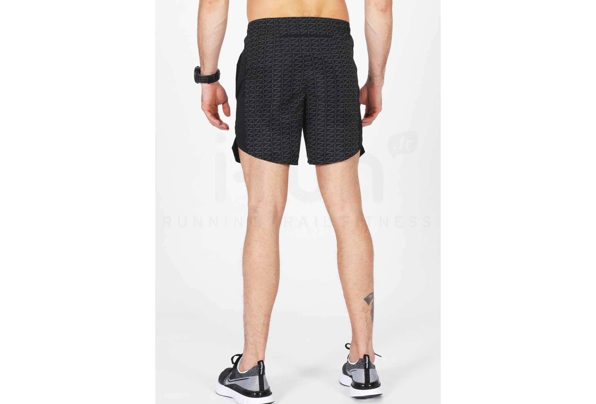 Nike pantal�n corto Run Division Challenger