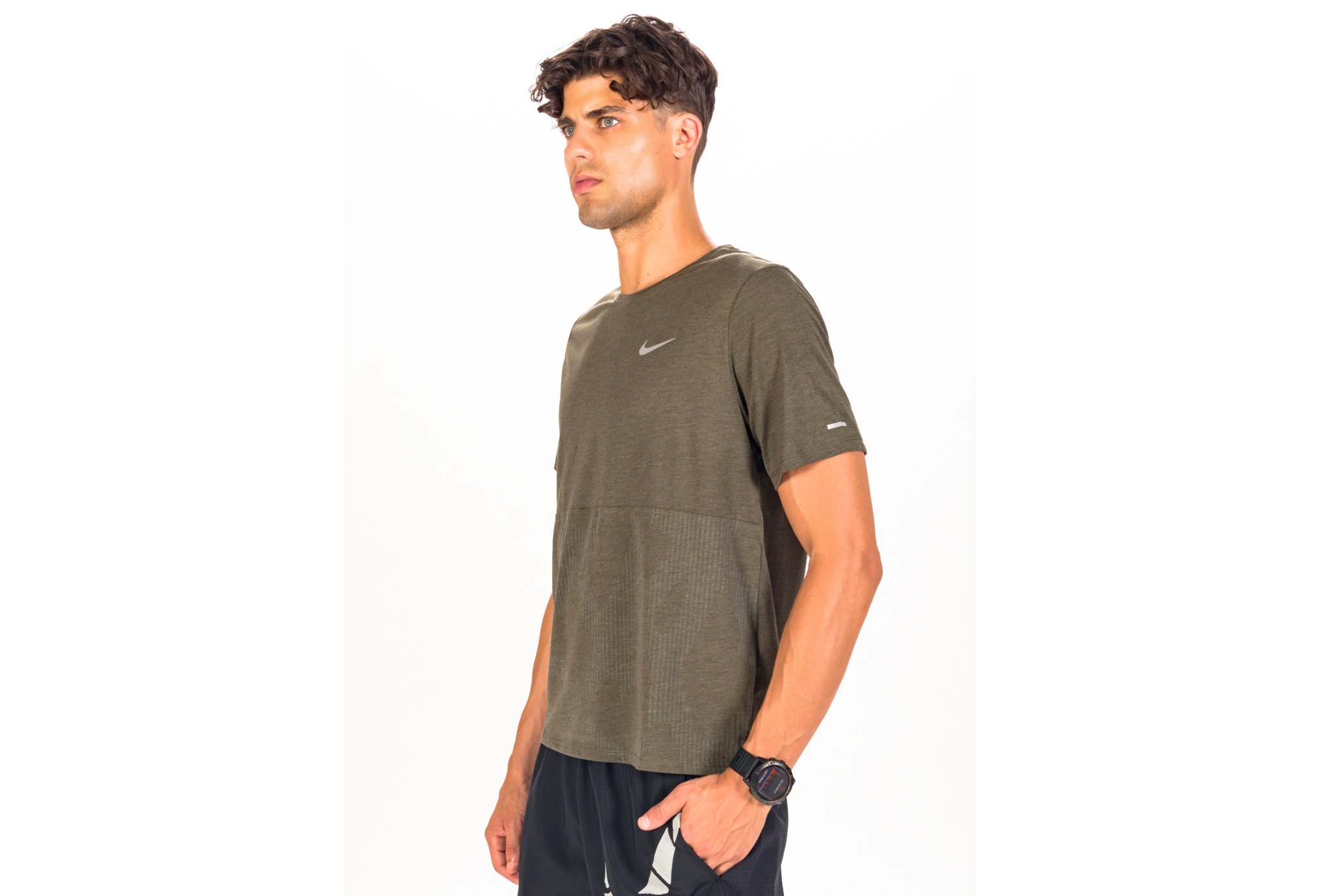 Nike Run Division M