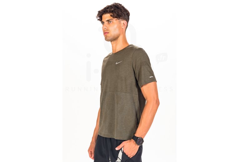 Nike Run Division M