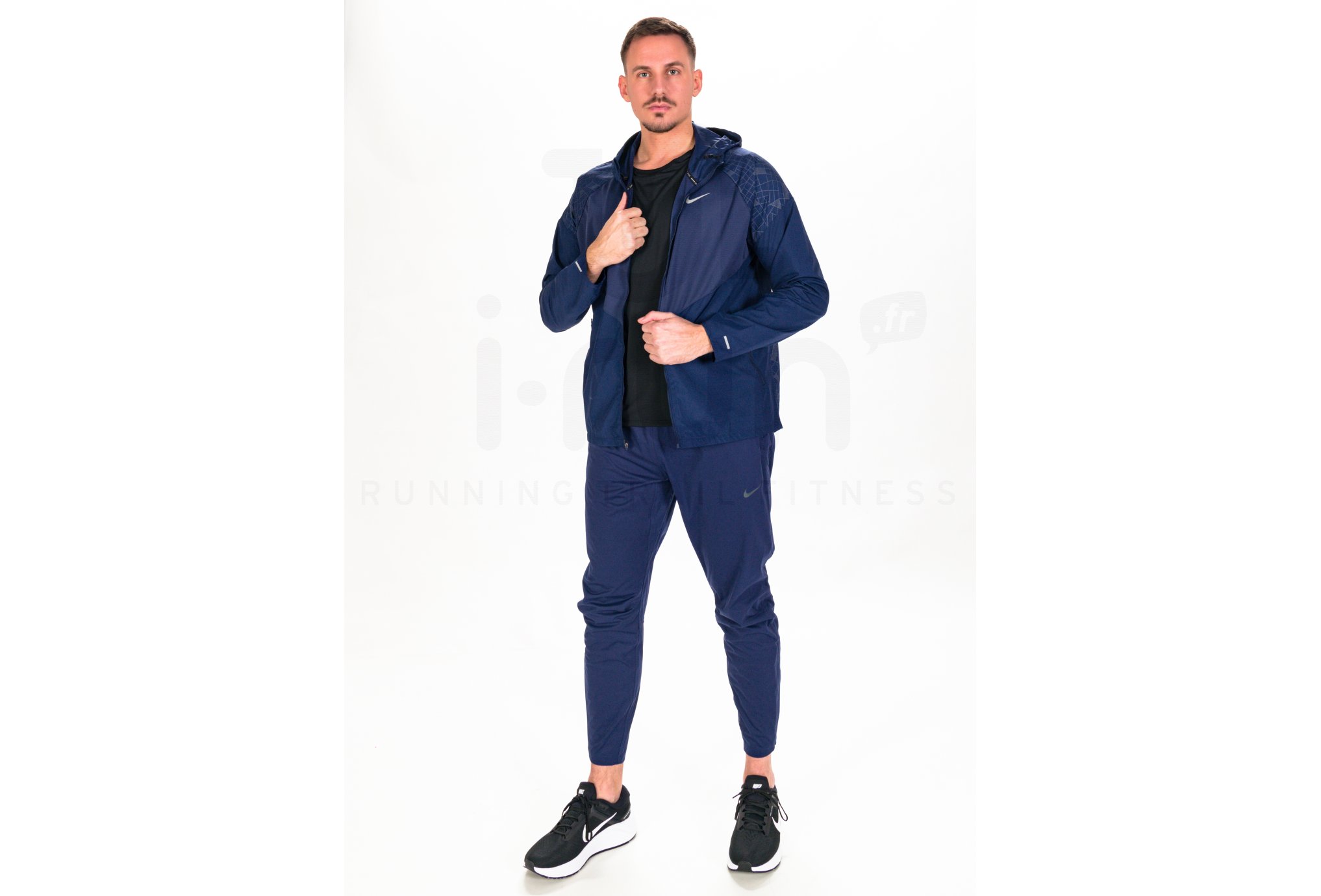 Nike Run Division Miler Herren