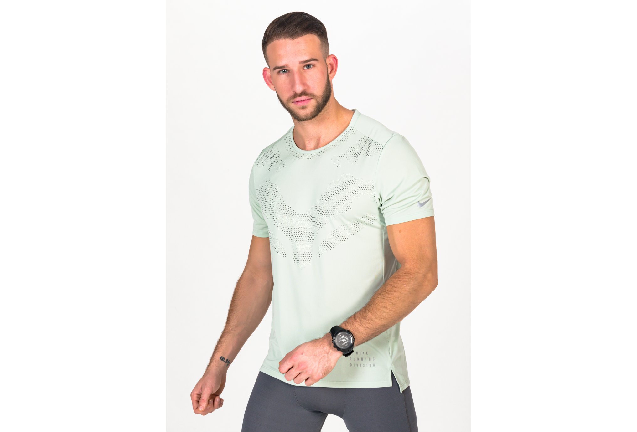 Nike Run Division Rise 365 M vêtement running homme déstockage