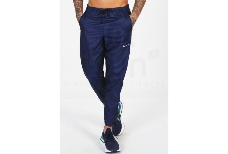 Nike Run Division Shield Phenom Herren