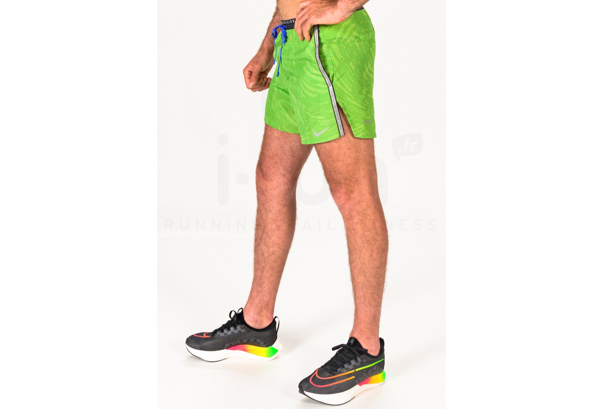 Nike Run Division Stride M