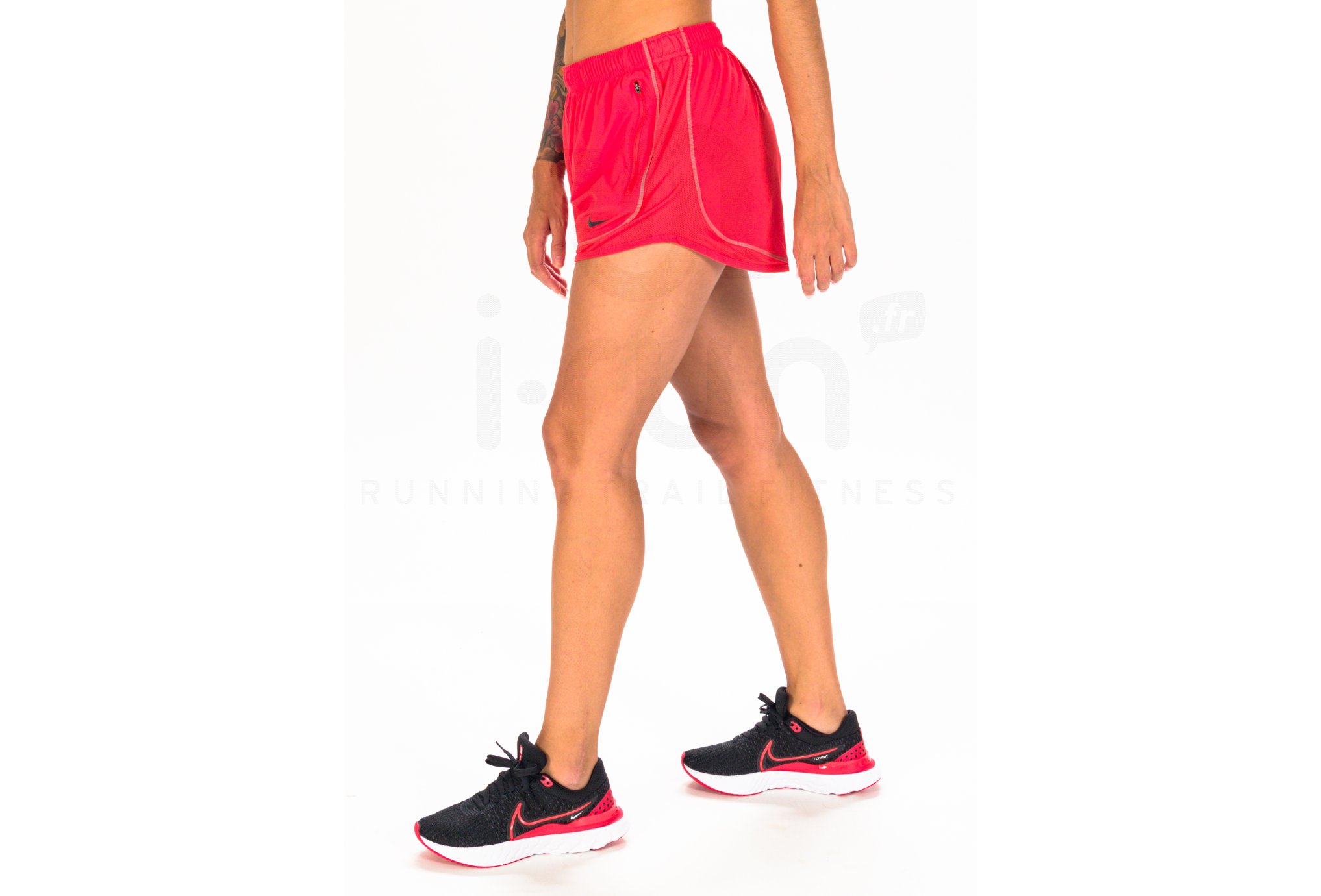 Nike Run Division Tempo Luxe W