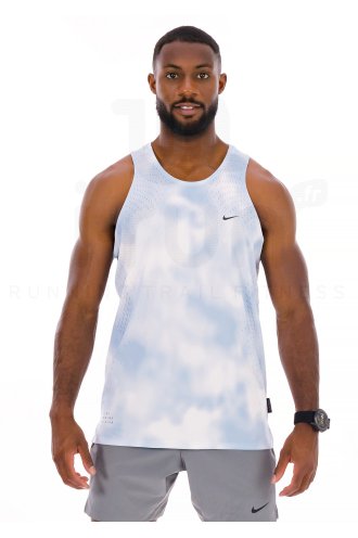 Nike Running Division Breathe 