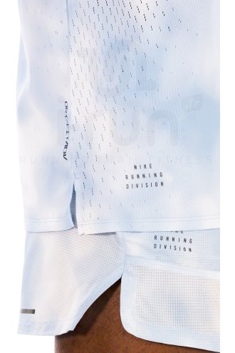 Nike Running Division Breathe 
