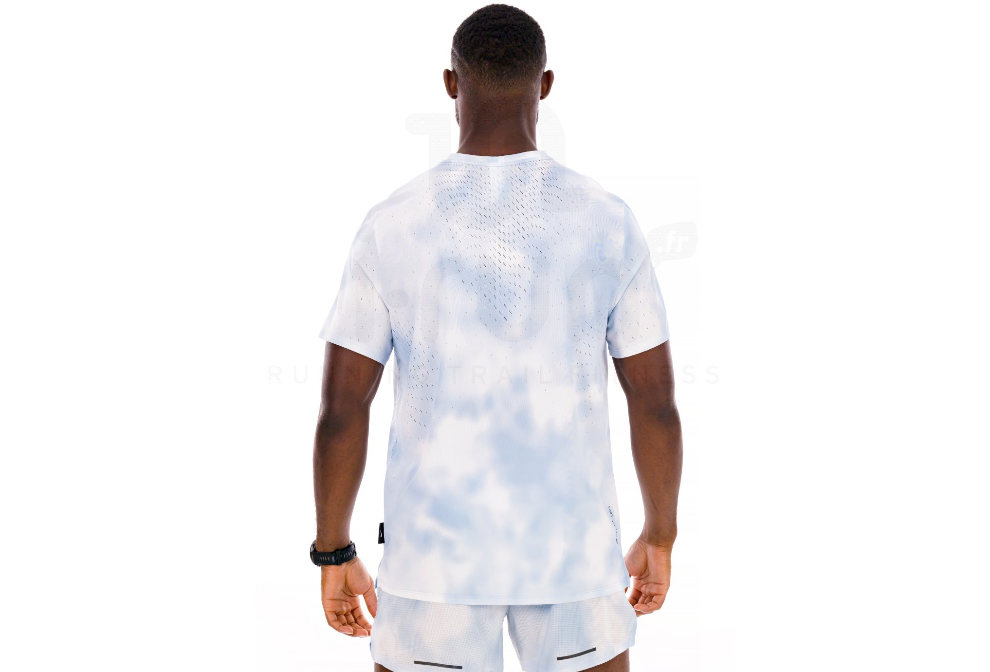 Nike Running Division Breathe Herren