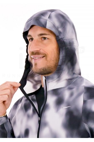 Nike Running Division 