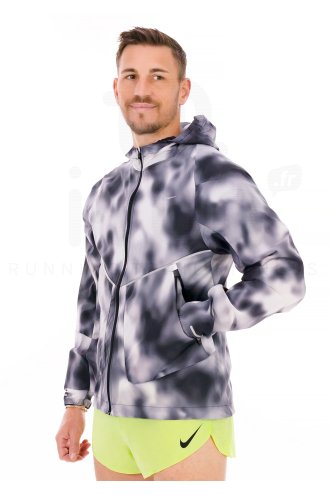 Nike Running Division 