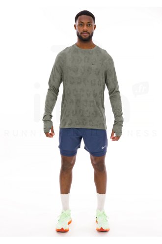 Nike Running Division 