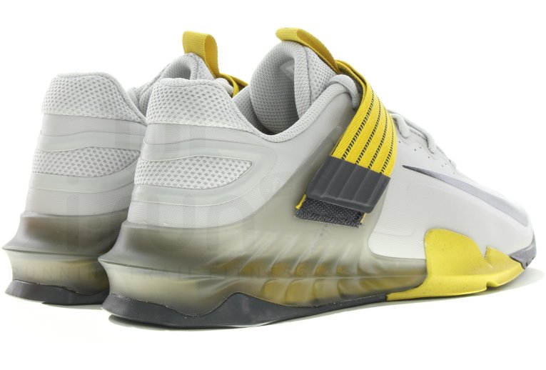 Nike Savaleos M 