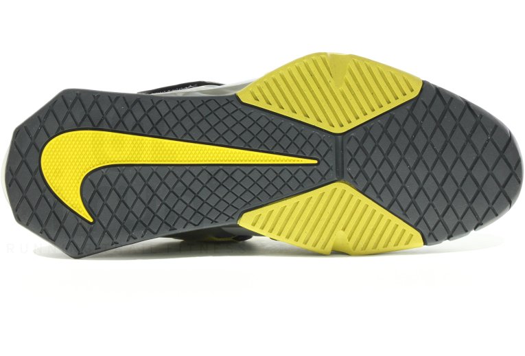Nike Savaleos M 