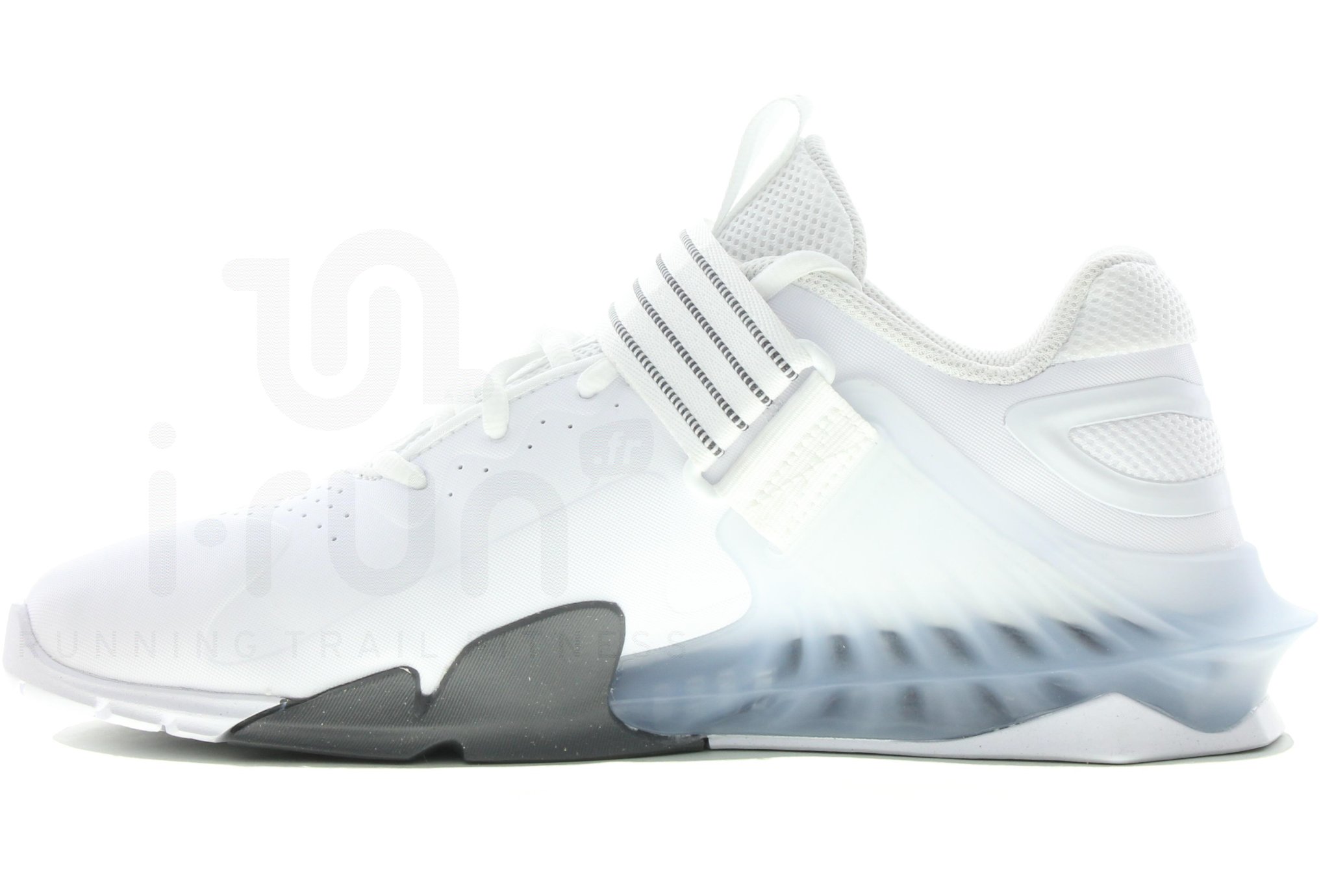 Nike Savaleos
