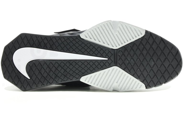 Nike Savaleos