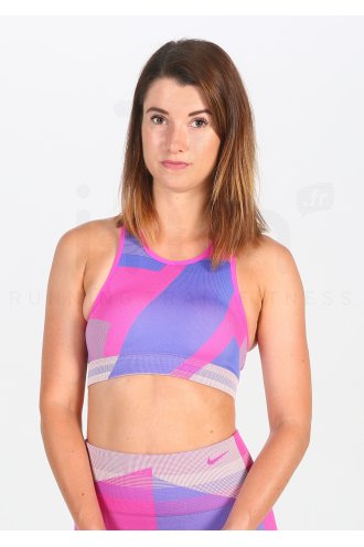 Nike Seamless Icon Clash 