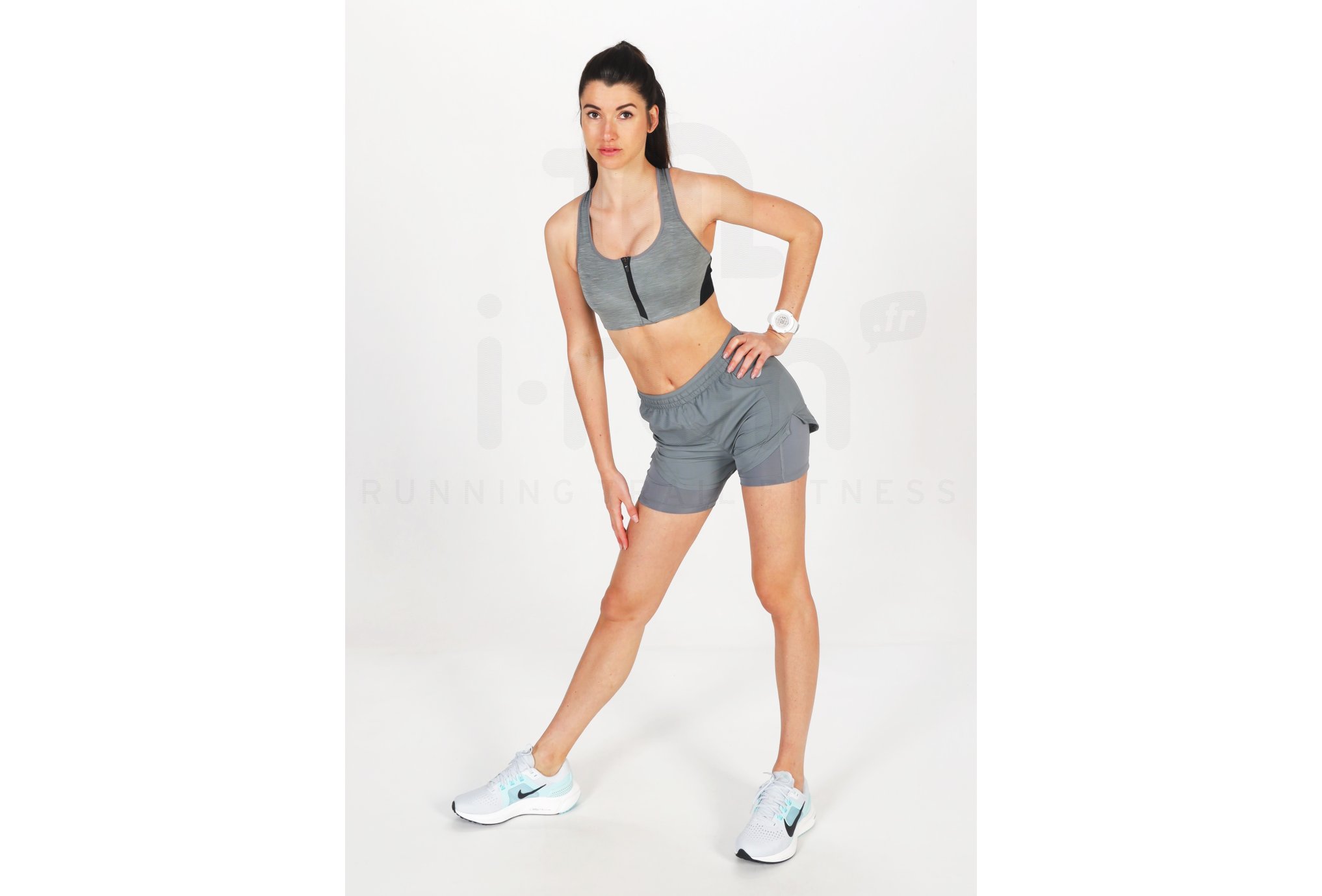 Nike Shape Zip