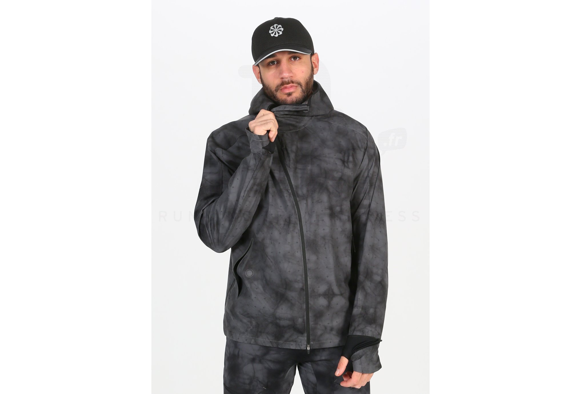 Nike Shield Tech Pack Herren