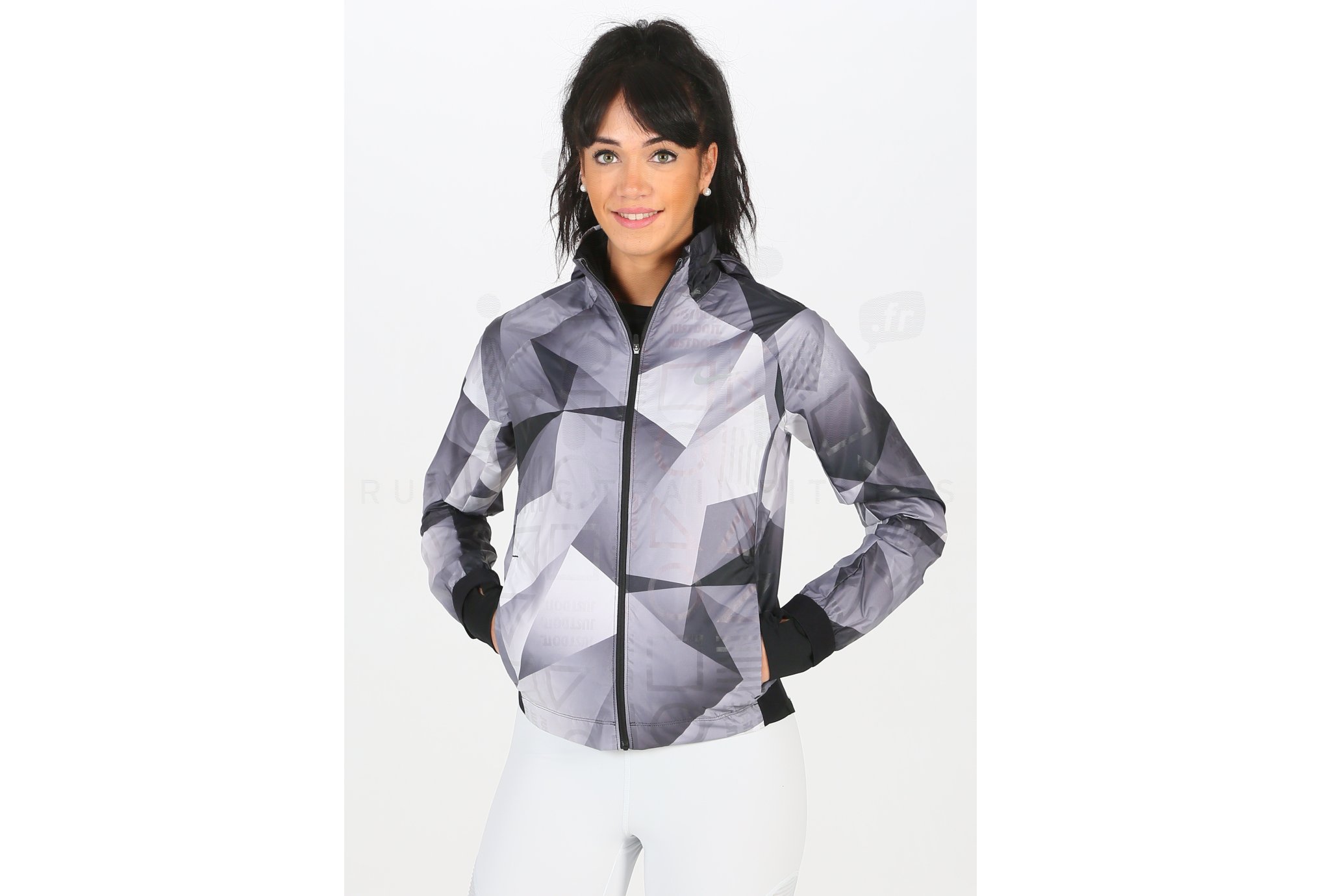 Nike Chaqueta Shield